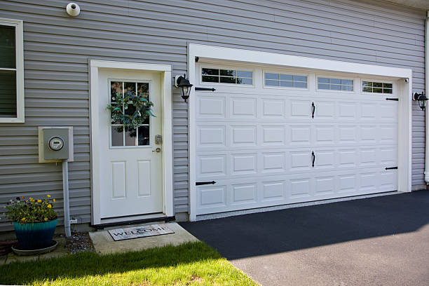 24/7 Emergency Garage Door Panel Replacement experts in Ocean Pines, MD
